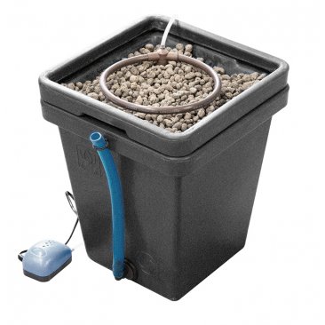 Terra Aquatica WaterFarm, hydroponic system including pump, space for 1-6 plants per pot (1 piece = 1 unit)